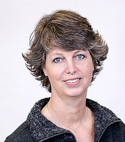 Ms  Kerstin Müller